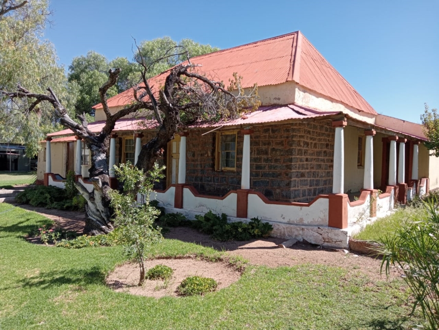 Commercial Property for Sale in Koopmansfontein Northern Cape